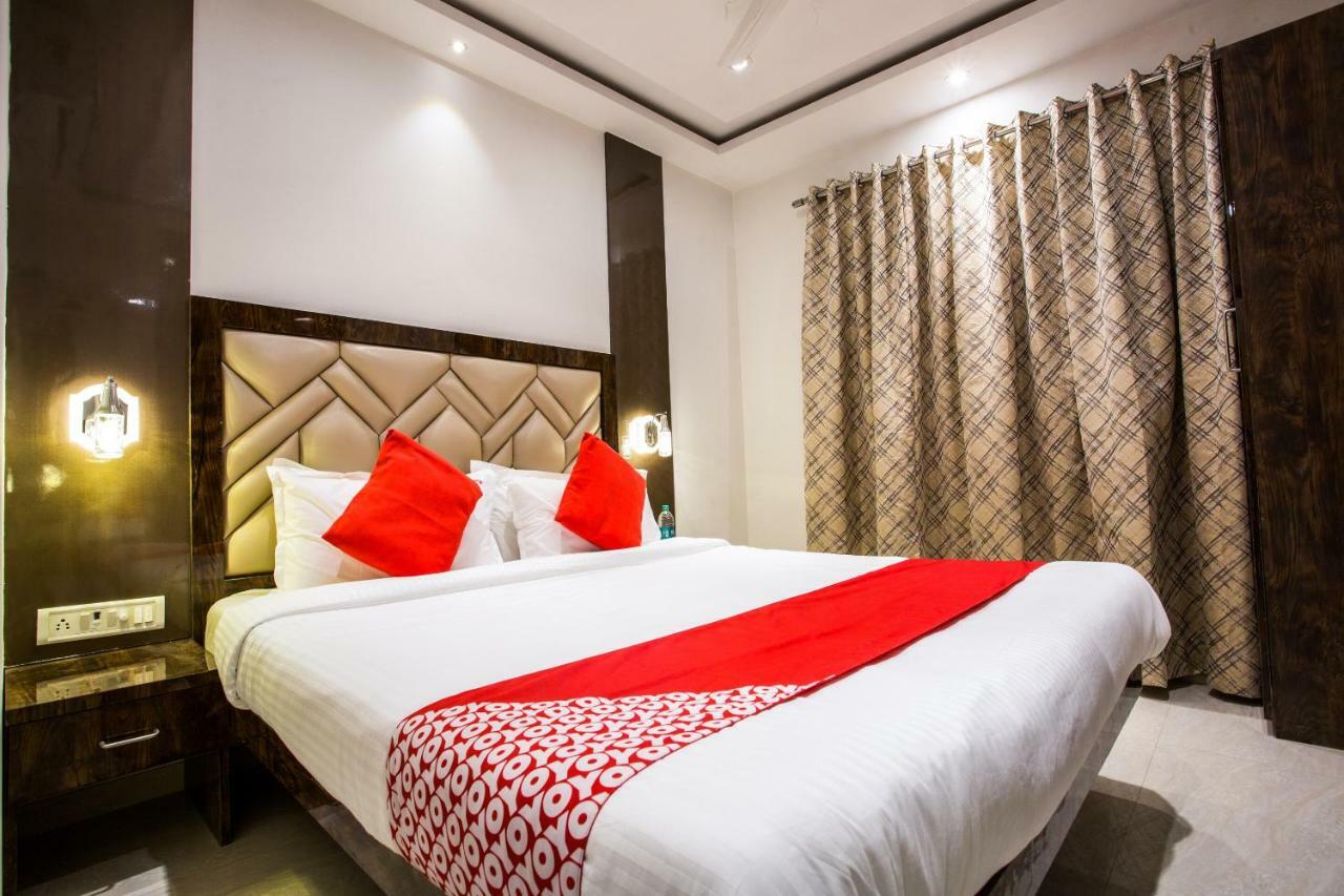 Oyo 37559 Hotel Al Haram Мумбаи Экстерьер фото