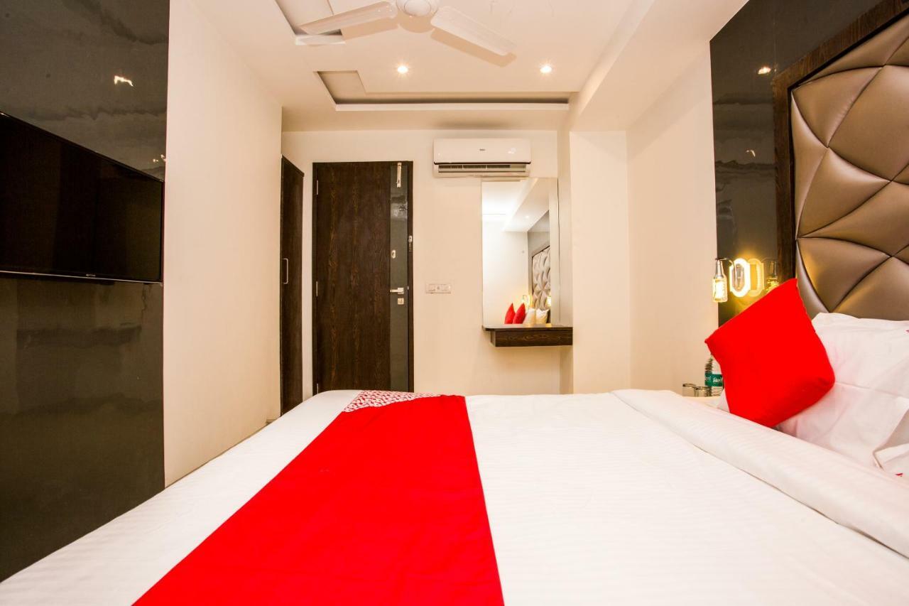 Oyo 37559 Hotel Al Haram Мумбаи Экстерьер фото